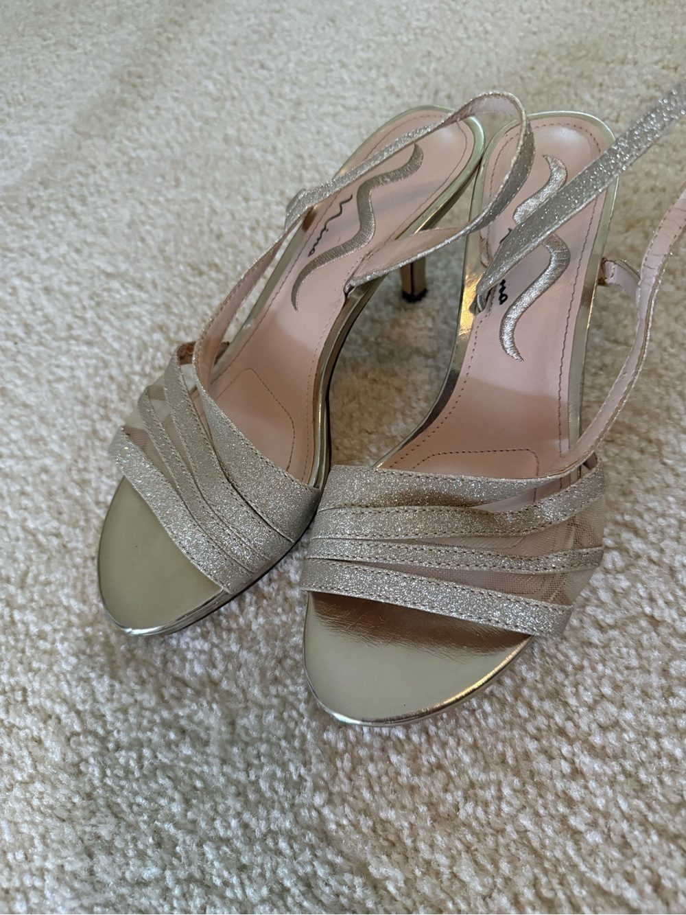Nina Glitter Strappy Slingback Heels in Metallic Gold and Champagne Size 7M - Picture 2 of 6